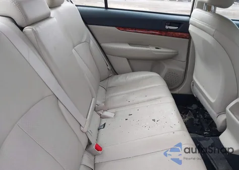 2011 Subaru Legacy 2.5I Limited z USA, uszkodzony, nr VIN 4S3BMBK61B3217181